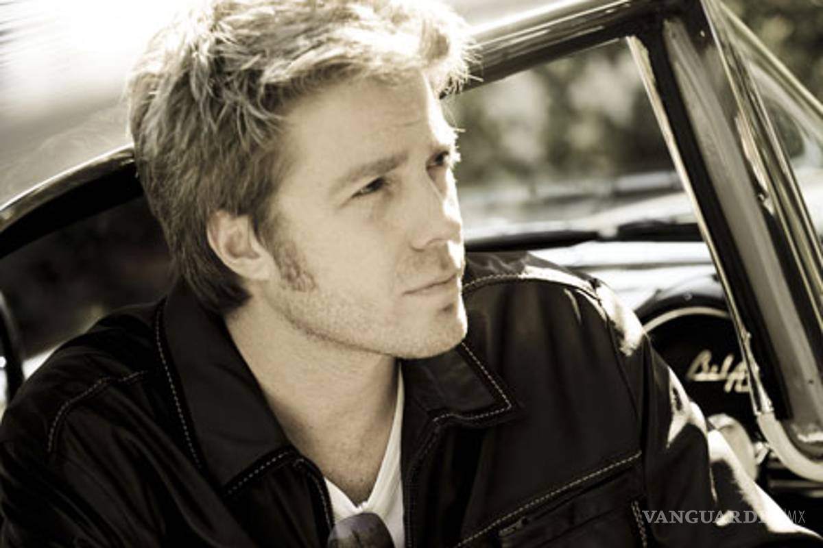 Kyle Eastwood, dispuesto a sacudirse la sombra de su padre