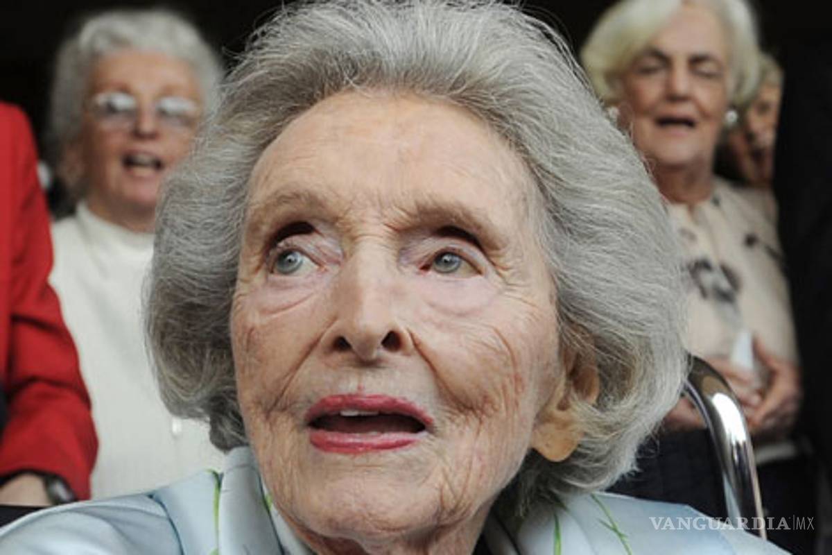 Muere la viuda del comediante Bob Hope