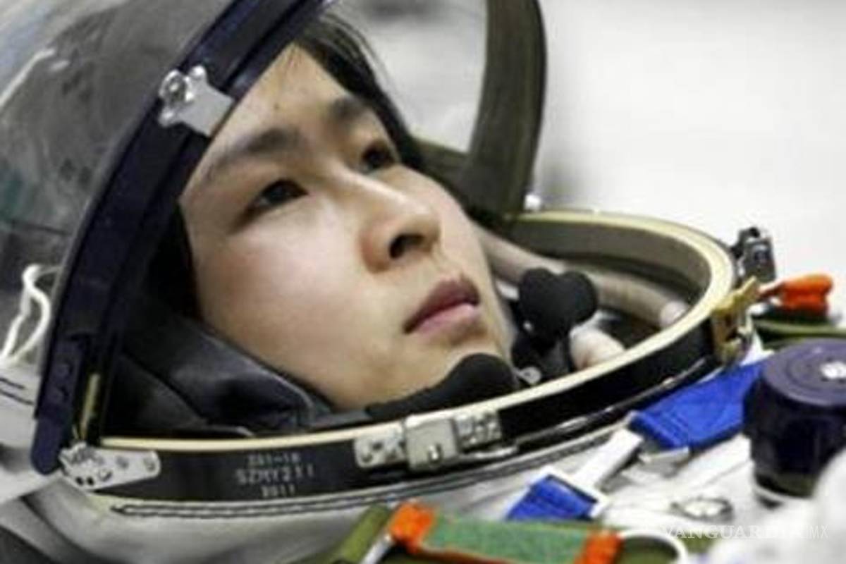 China alista nueva misión espacial tripulada