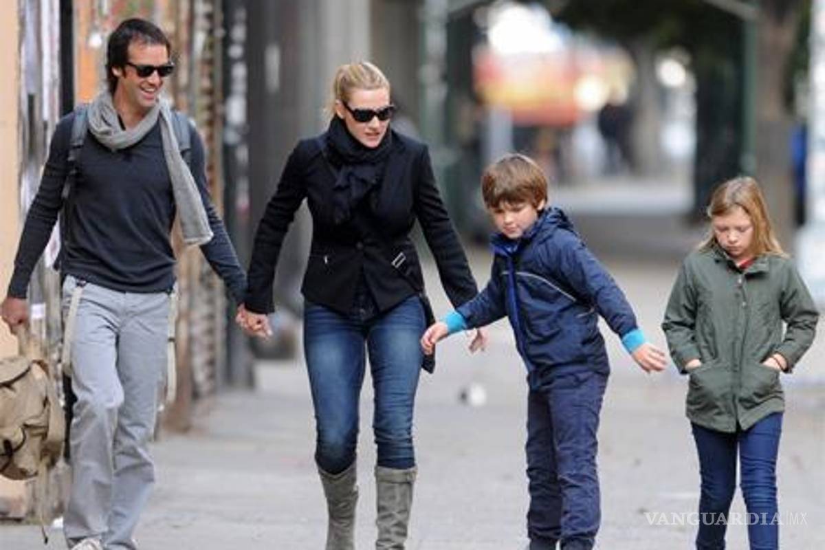 Regalo de bodas para Kate Winslet y su esposo Ned RocknRoll es luna de miel al espacio