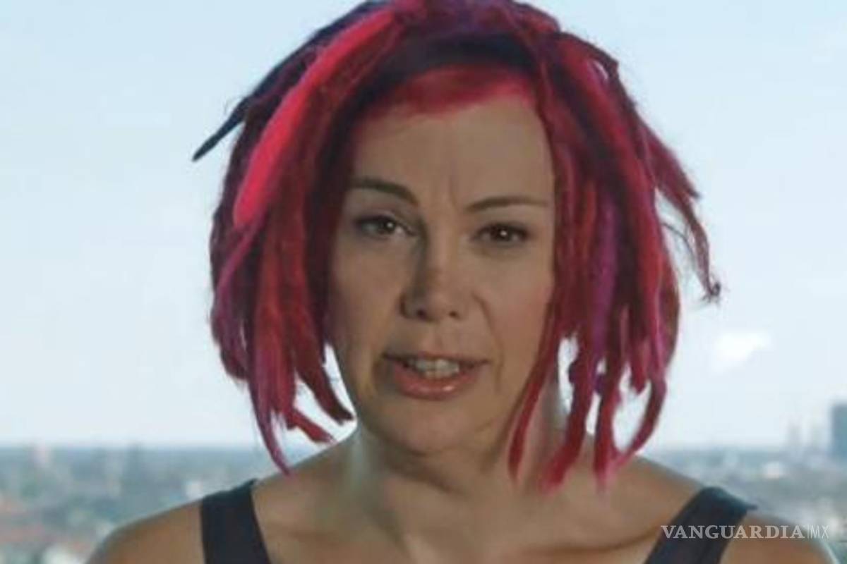 'Hola, soy Lana', declara el cineasta Larry Wachowski