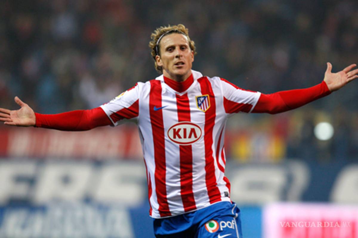 Forlán, décimo goleador del Atlético en Liga