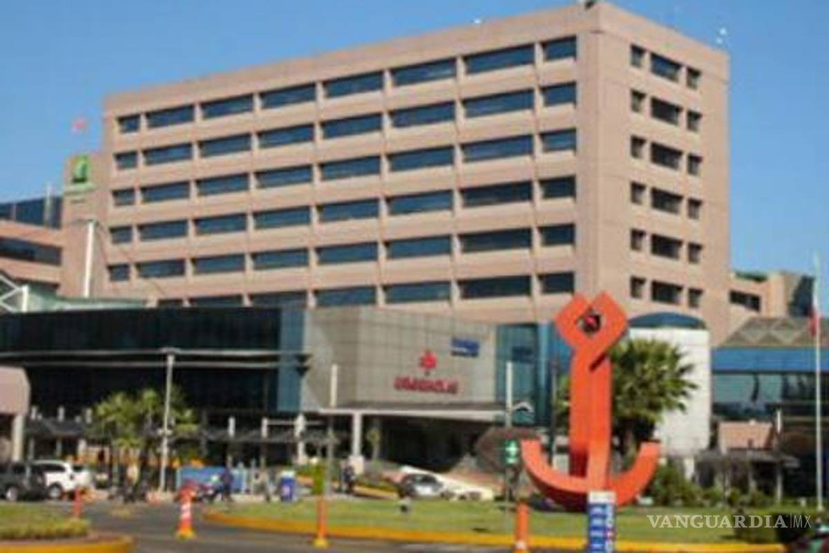 Asesinato en Médica Sur enfrenta diferentes versiones