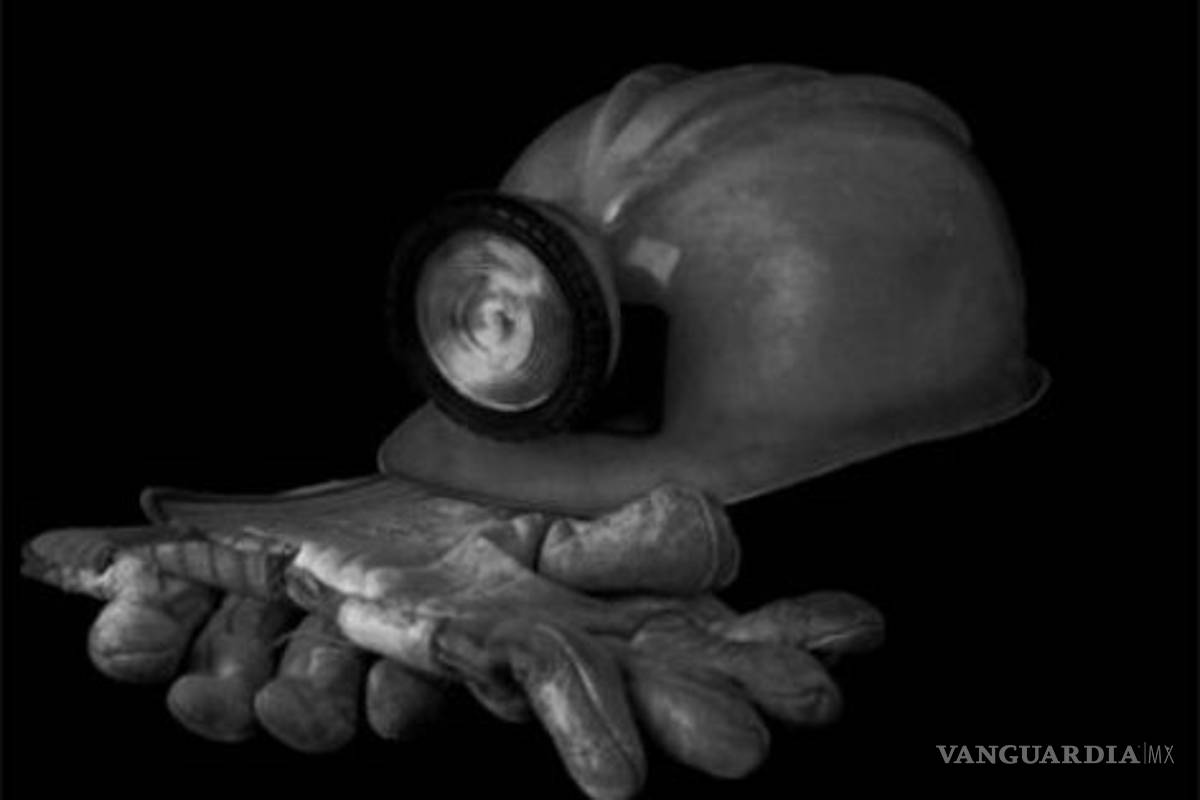 Despedido tres días antes de morir, mientras estaba en coma