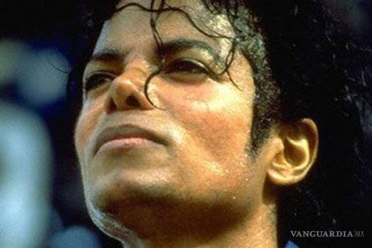 Presentan "Immortal", álbum póstumo de Jackson