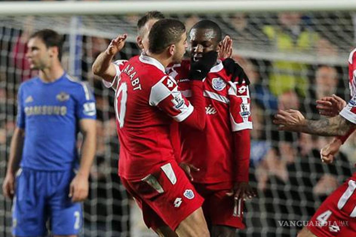 Liverpool gana, Chelsea pierde en Premier