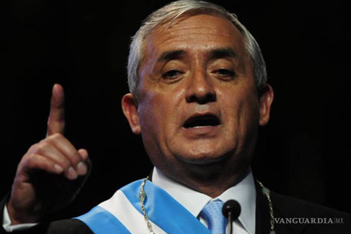 Otto Pérez protesta como presidente de Guatemala