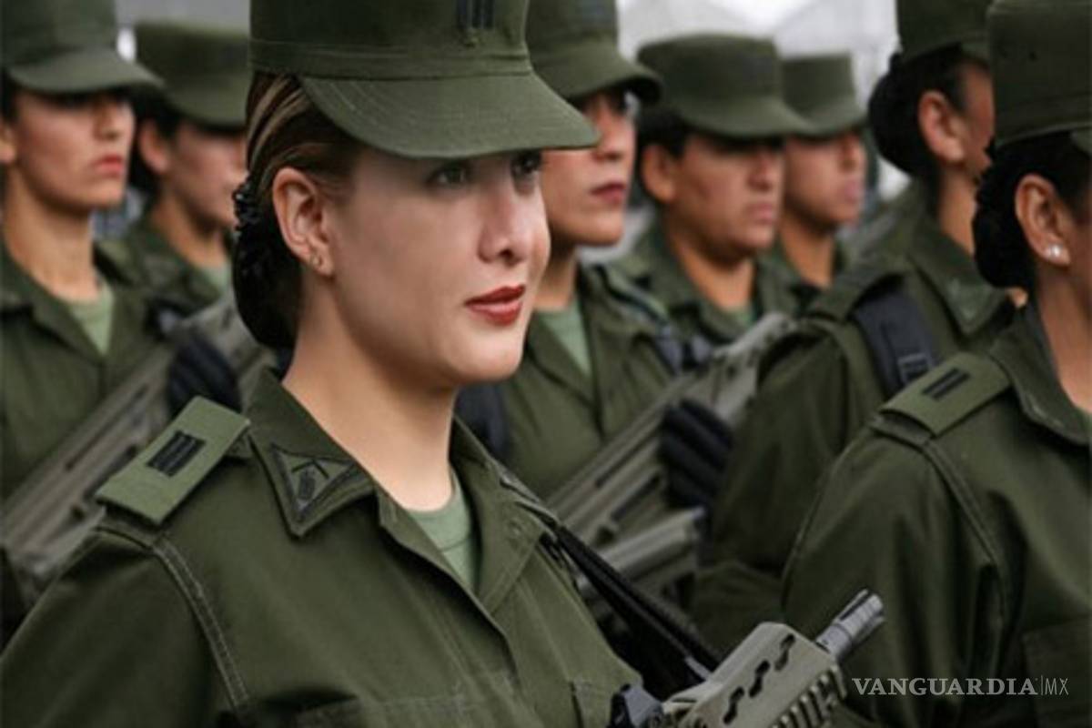 Mujeres abren brecha en la élite del Ejército