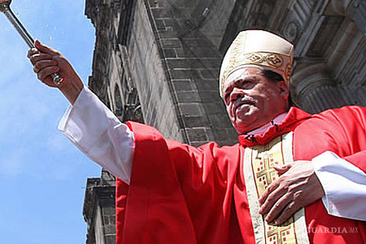 La Iglesia no pretende imponer religión en escuelas, afirma Rivera