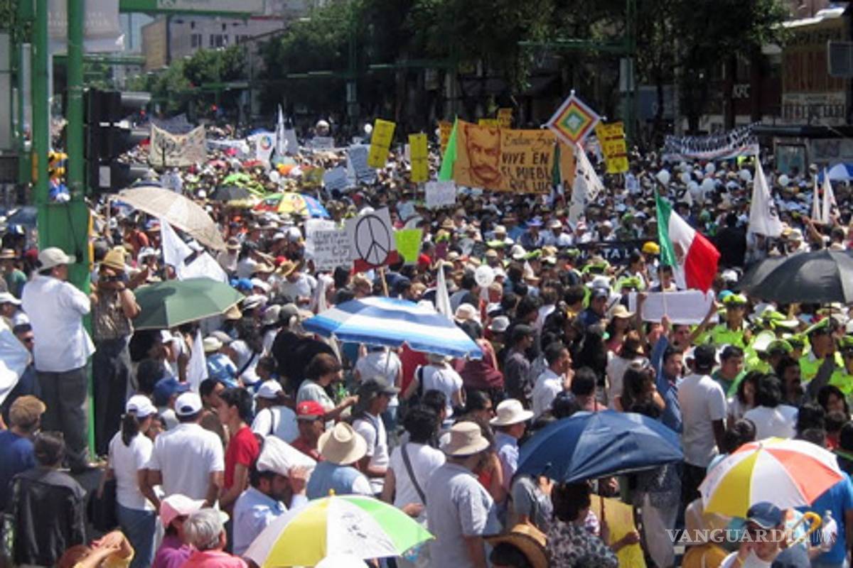 Marcha de las Putas en el DF: Mujeres defienden el &quot;No, es No&quot;