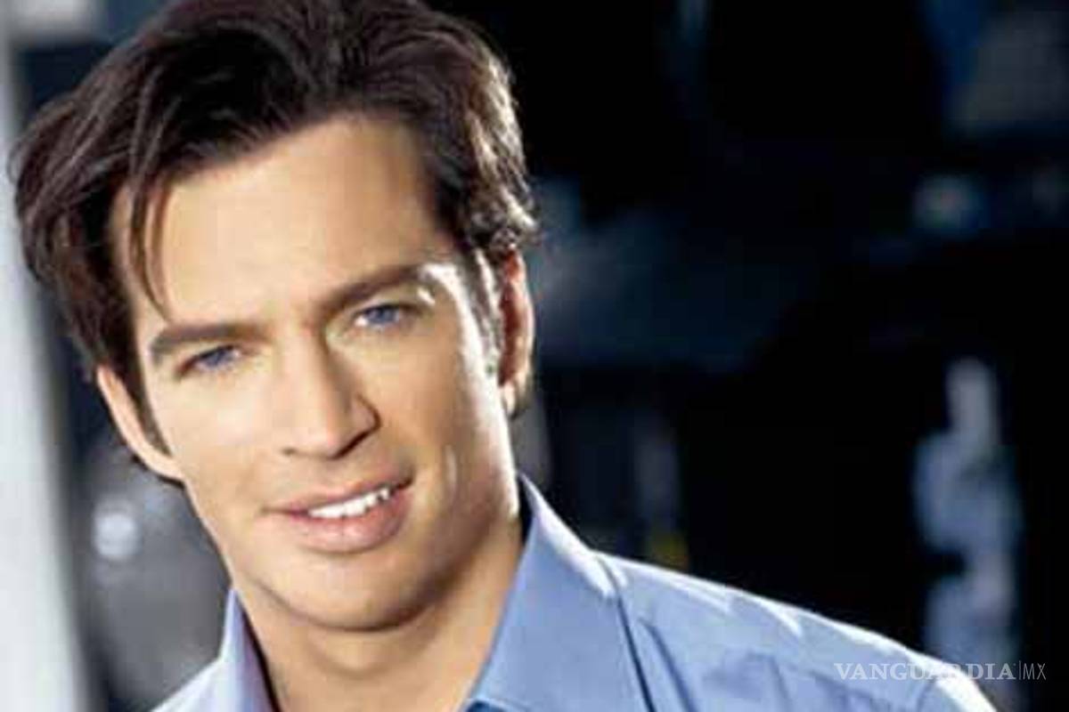 Deslumbra a Harry Connick Jr la historia real de Dolphin Tale
