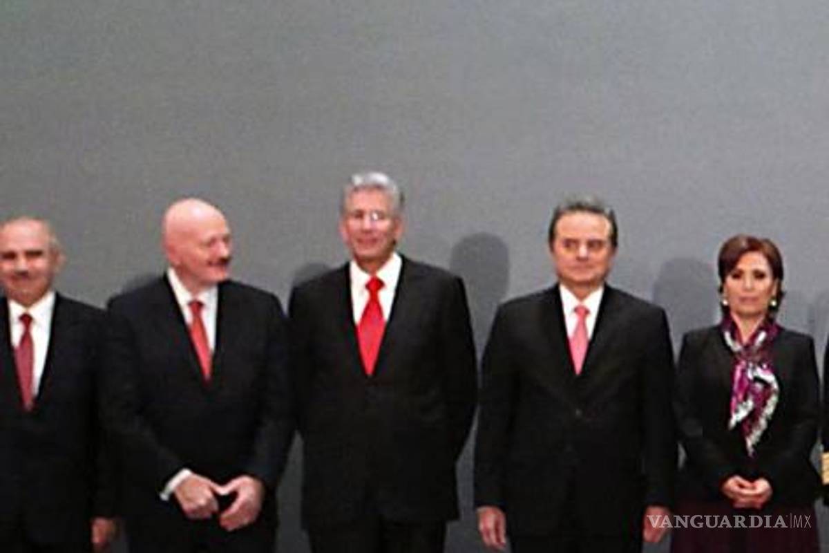 El gabinete de Enrique Peña Nieto, en Twitter