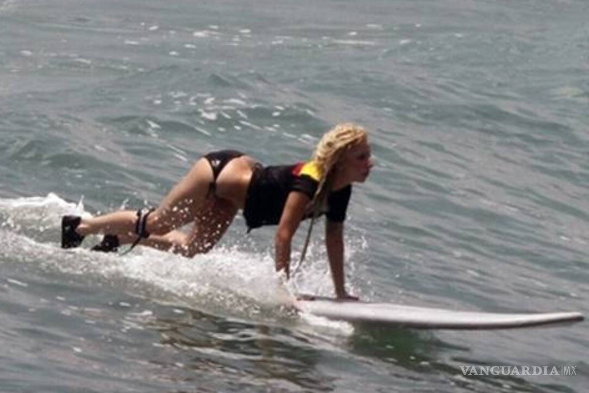 Lady Gaga disfrutó de las olas en Puerto Vallarta