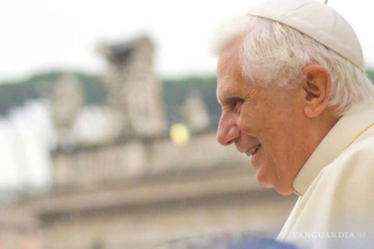 Conmemora Papa 60 años aniversario de su primera misa