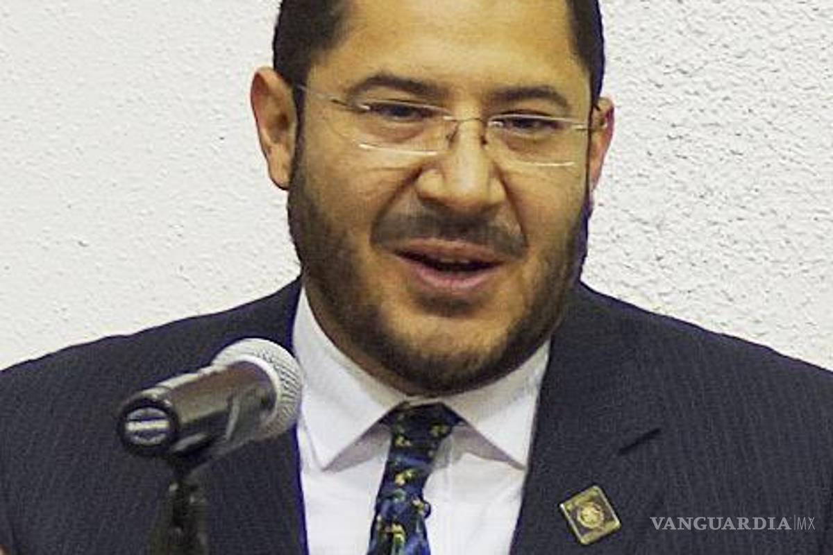 PRD presenta proyecto alterno de reforma laboral