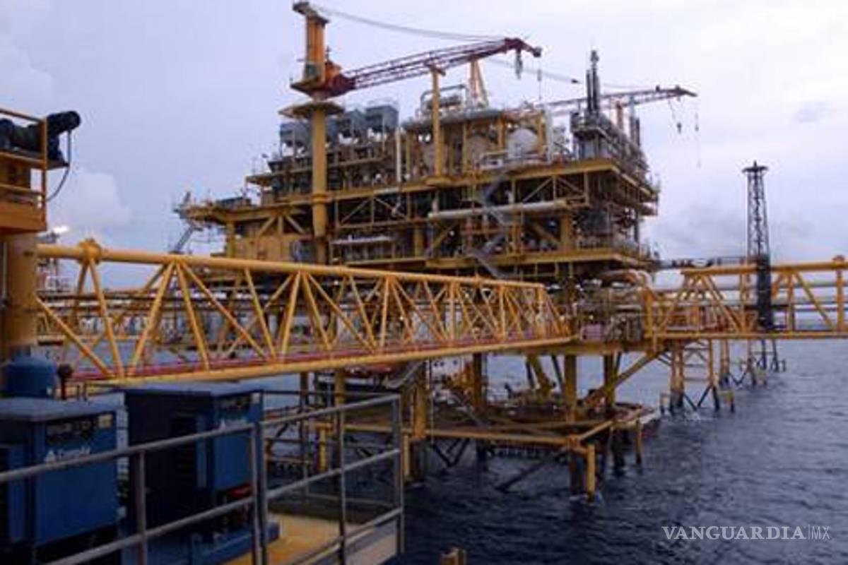 Huellas de los hijos de Marta Sahagún en fraude a Pemex