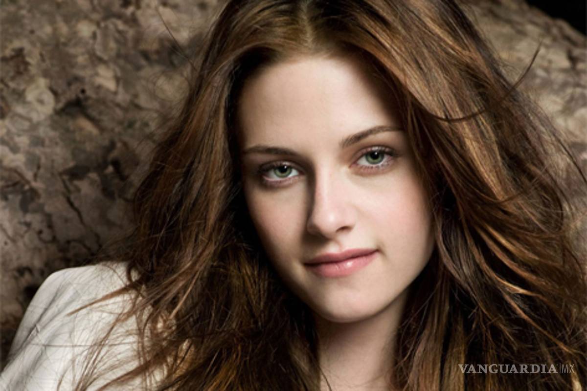 &quot;Aún no me atrevo a estar en público sin mis gafas de sol&quot;: Stewart