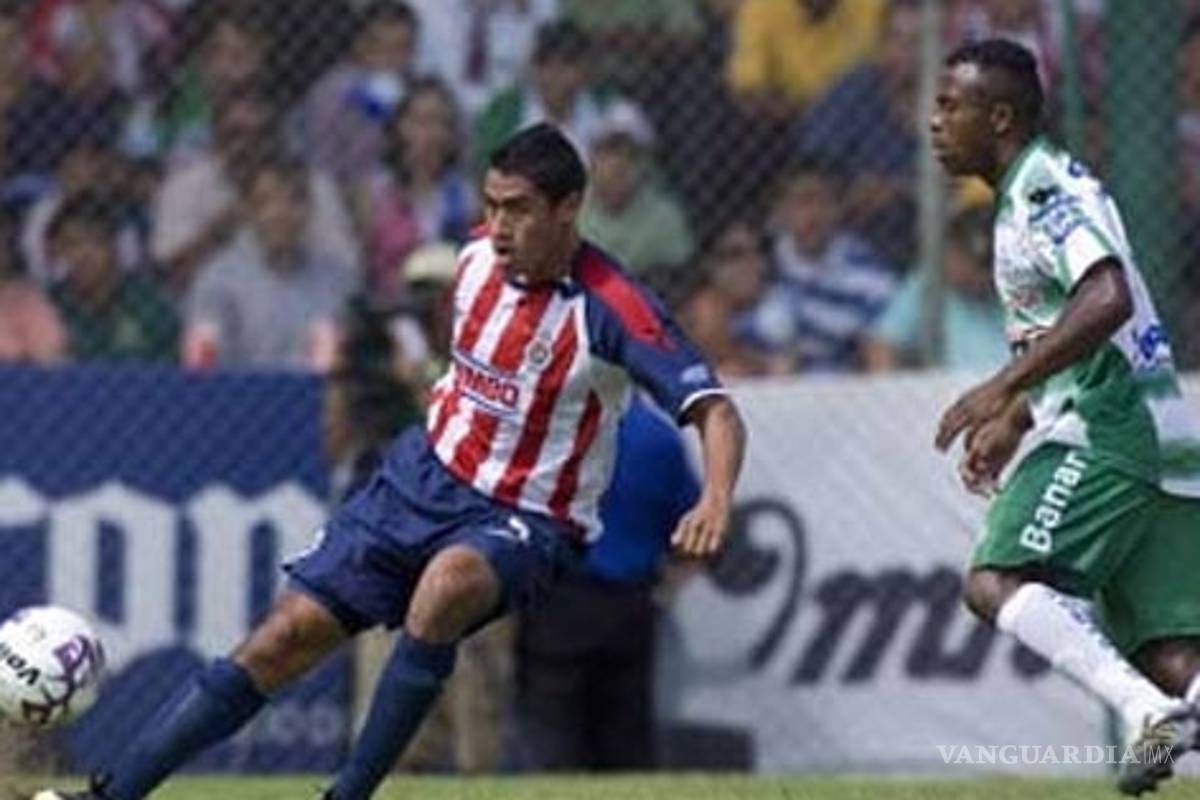 Chivas reciben al Santos en busca del boleto a la Liguilla