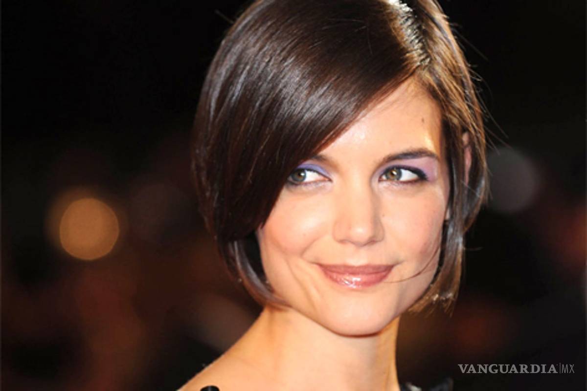 Katie Holmes lejos de su familia