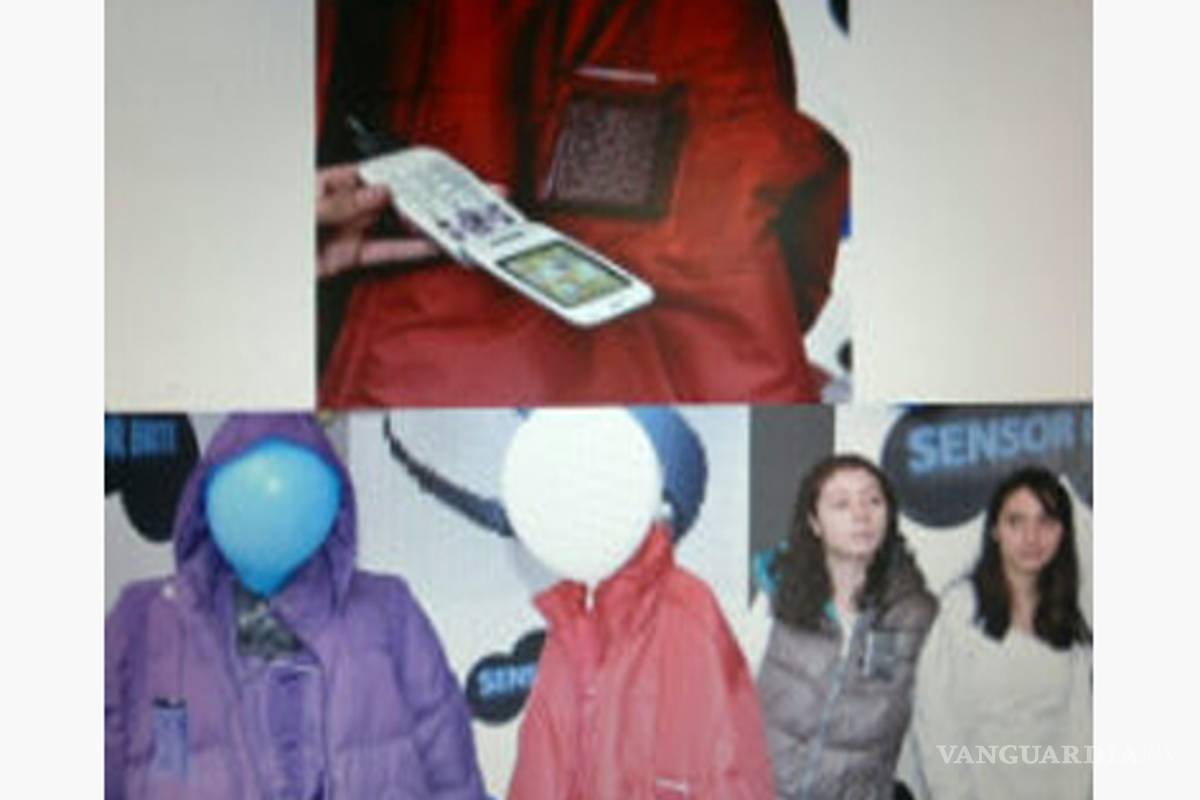 Politécnicos inventan chamarra con cargador solar de gadgets