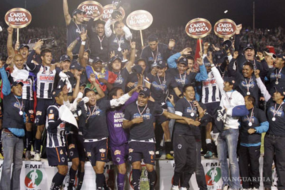 Rayados vence 3 a 0 al Santos y es Campeón del Apertura 2010