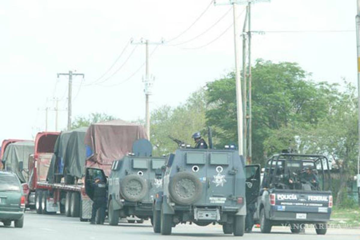 Aseguran en Tamaulipas convoy que transportaba unidades blindadas
