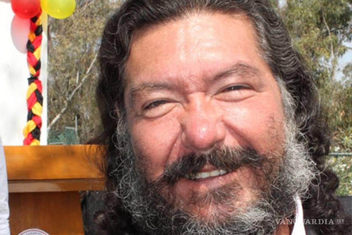 Detiene Ejército a Hank Rhon con arsenal y droga