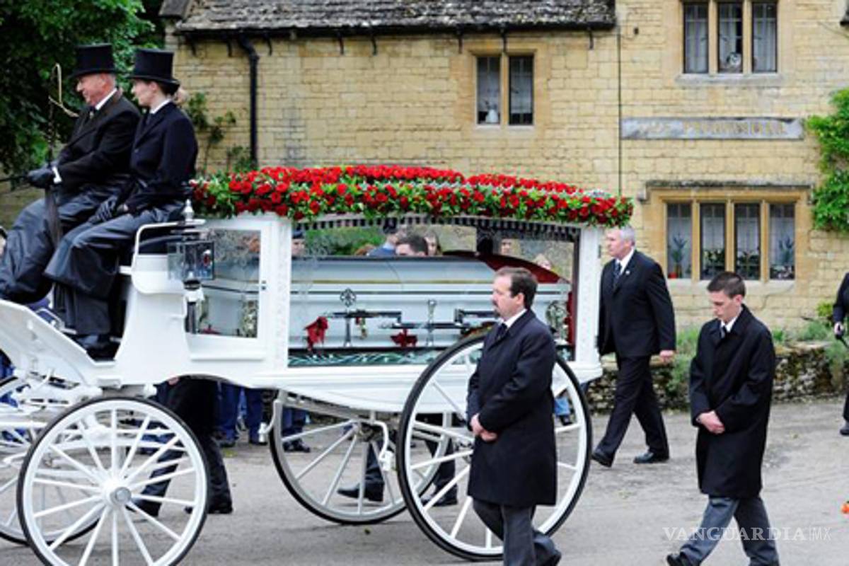 Despiden en funeral a Robin Gibb
