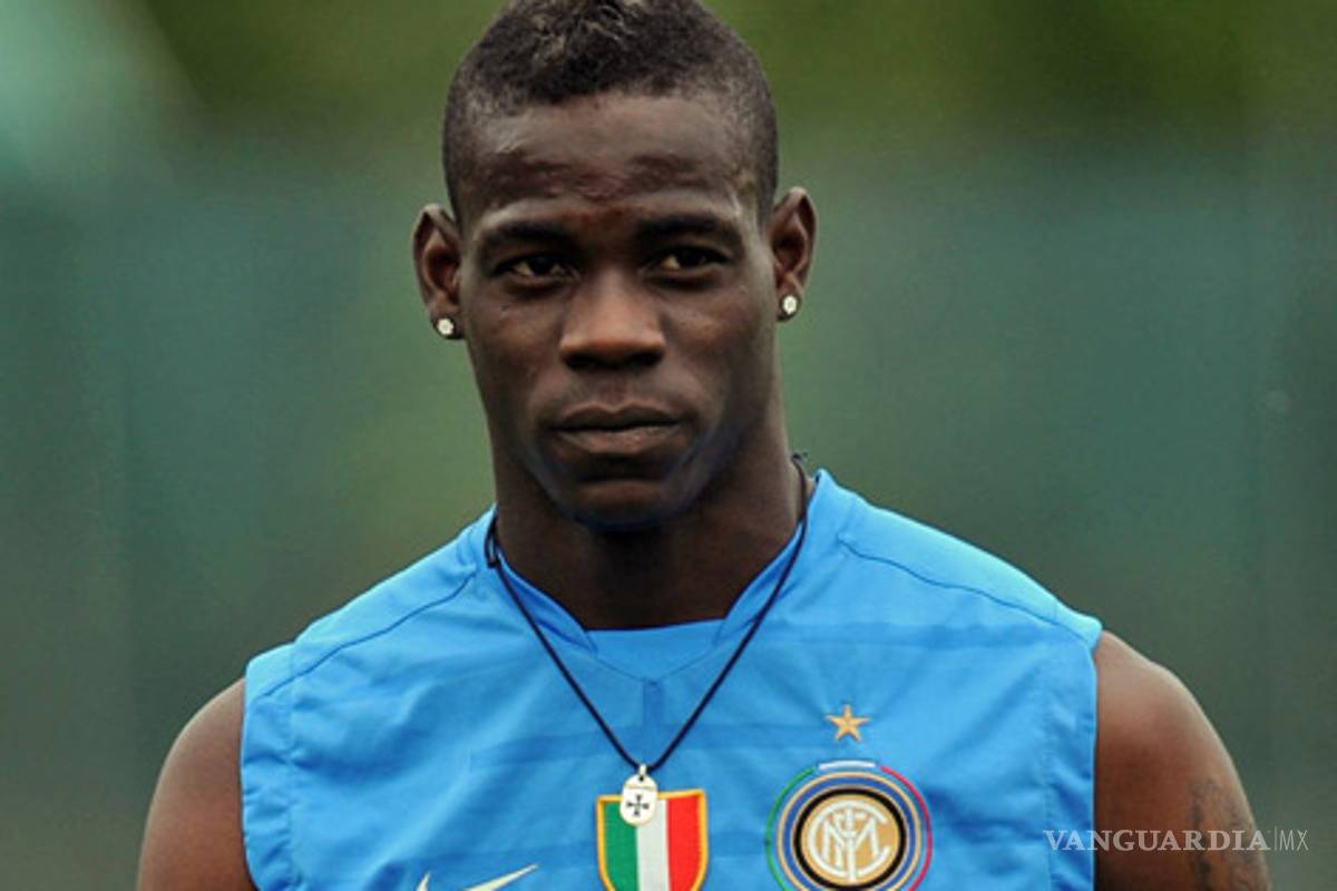 Balotelli será operado de miopía en los dos ojos