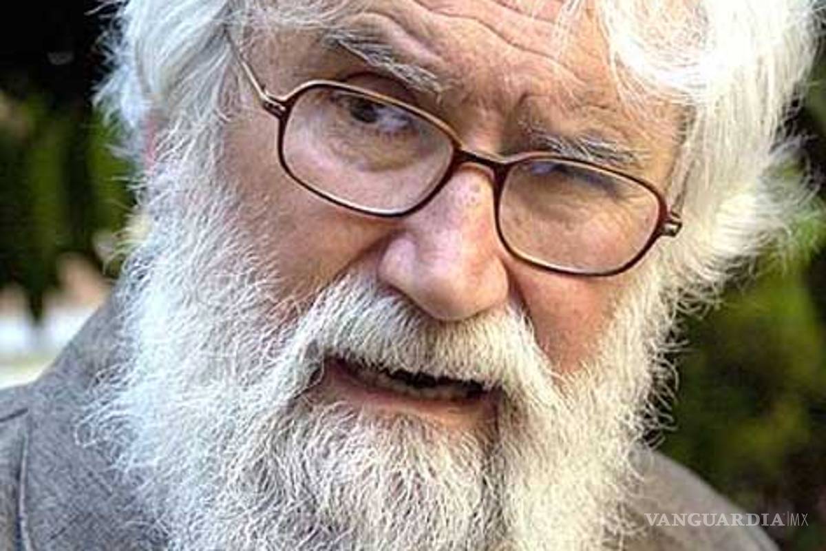 El papa no supo gobernar la Iglesia: Leonardo Boff