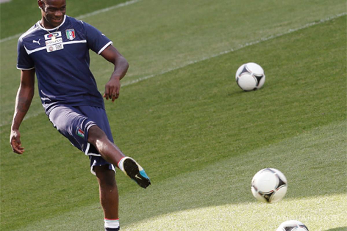 Balotelli se defiende