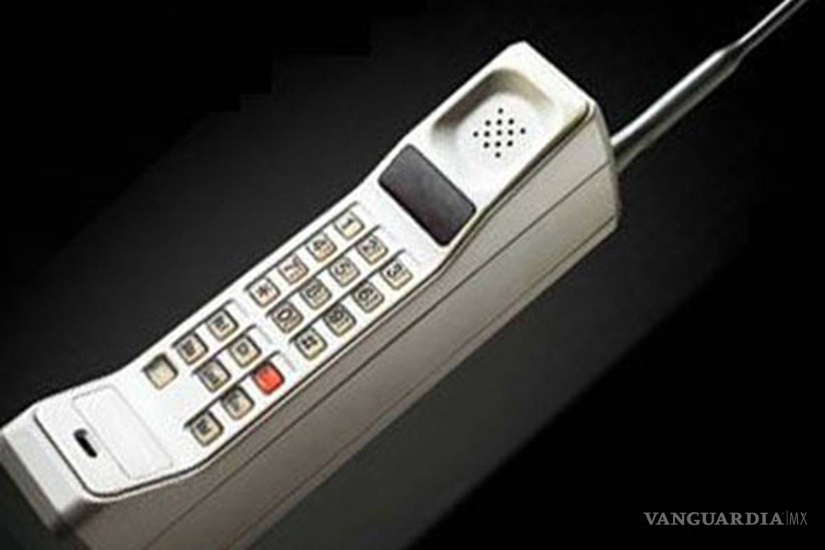 A casi 30 años del primer teléfono celular