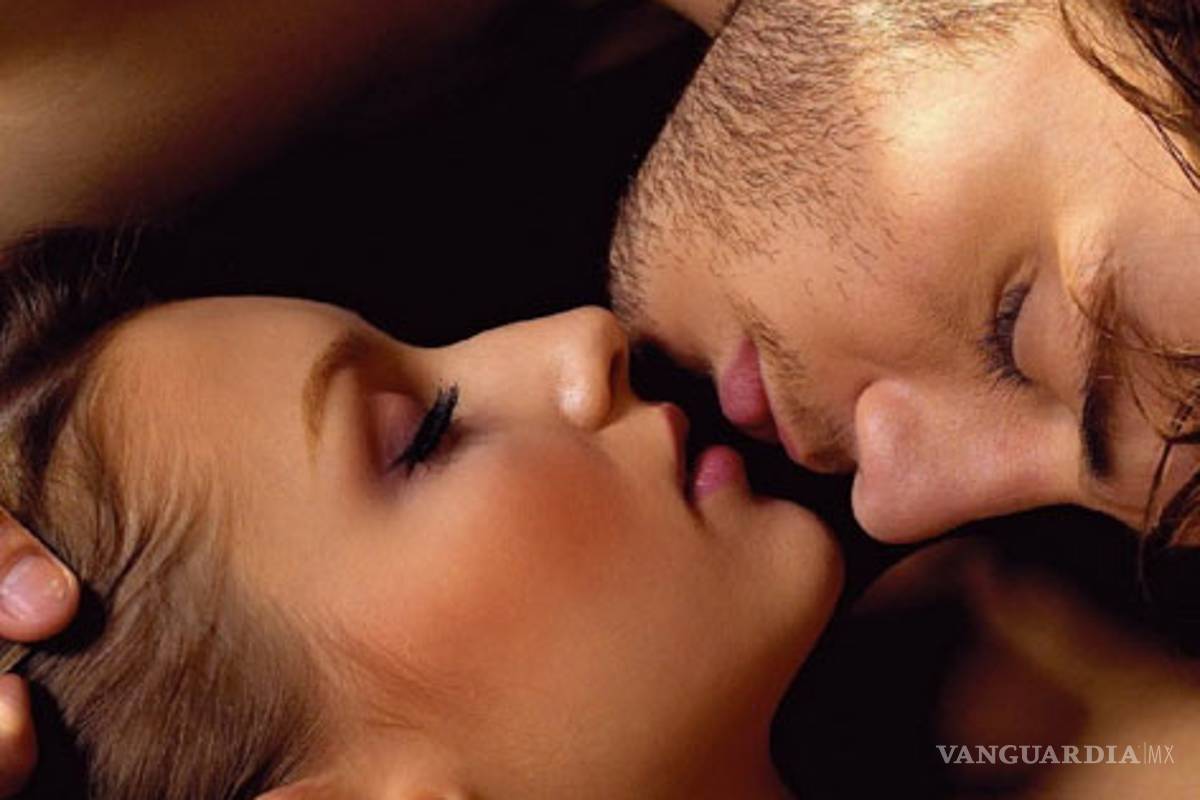 ¿Por qué cerramos los ojos cuando besamos?