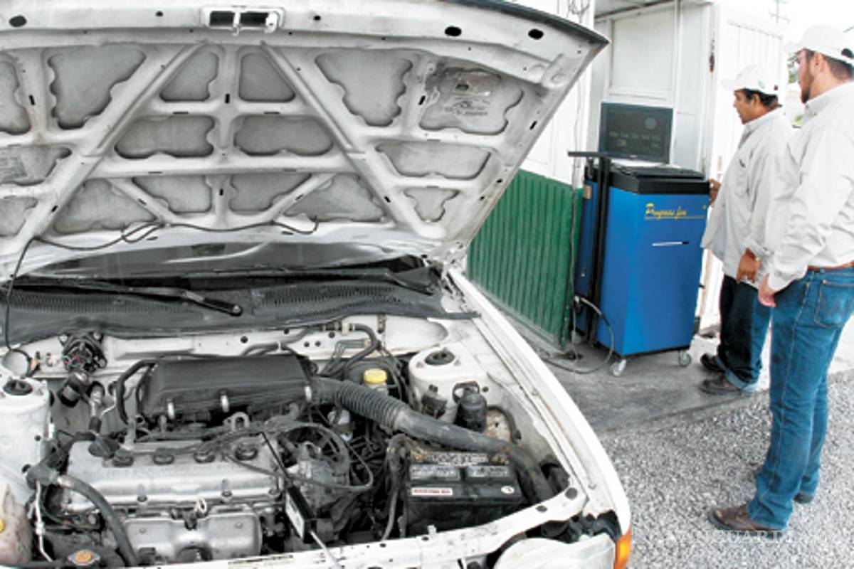 Verificar el auto se hace un hábito en Saltillo