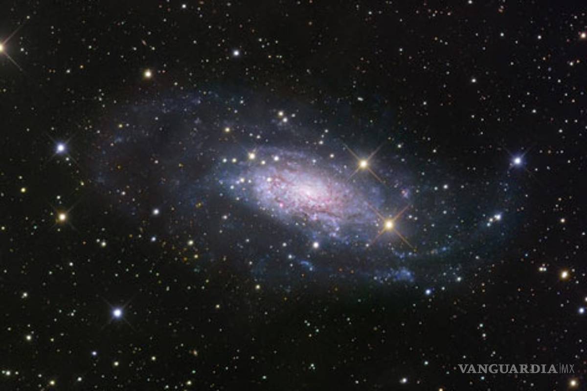 Miden con precisión distancias entre 300 mil galaxias lejanas