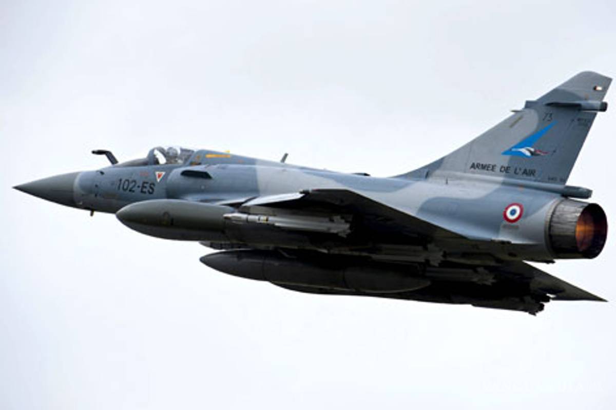 Cazas canadienses abortan ataque en Libia