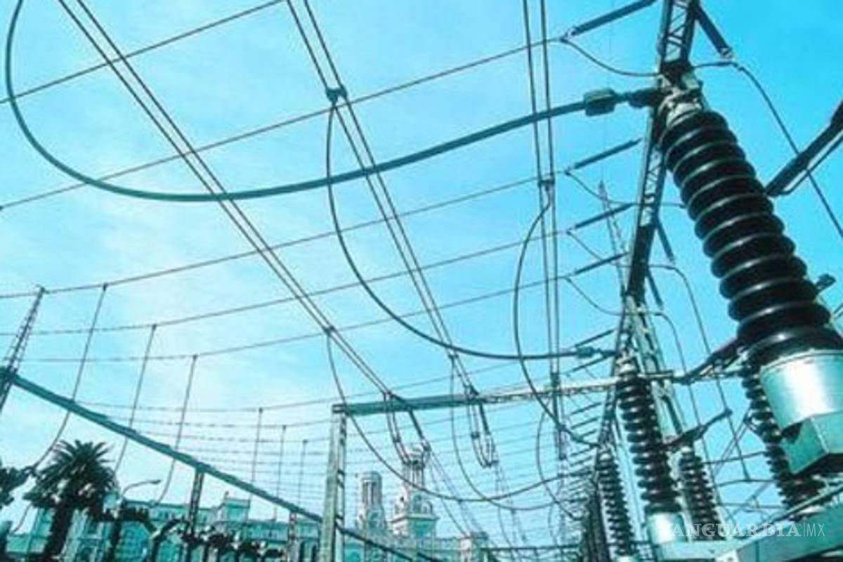 CFE suma 30 mil denuncias en tres meses, por cobros excesivos