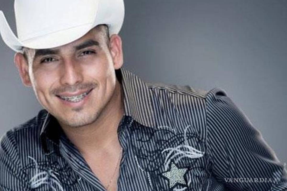 `Matan' a Espinoza Paz en Twitter