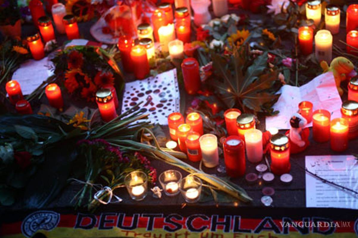 Van 19 muertos por estampida en Love Parade