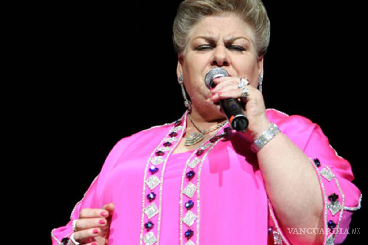 Paquita la del Barrio enloquece al Blanquita