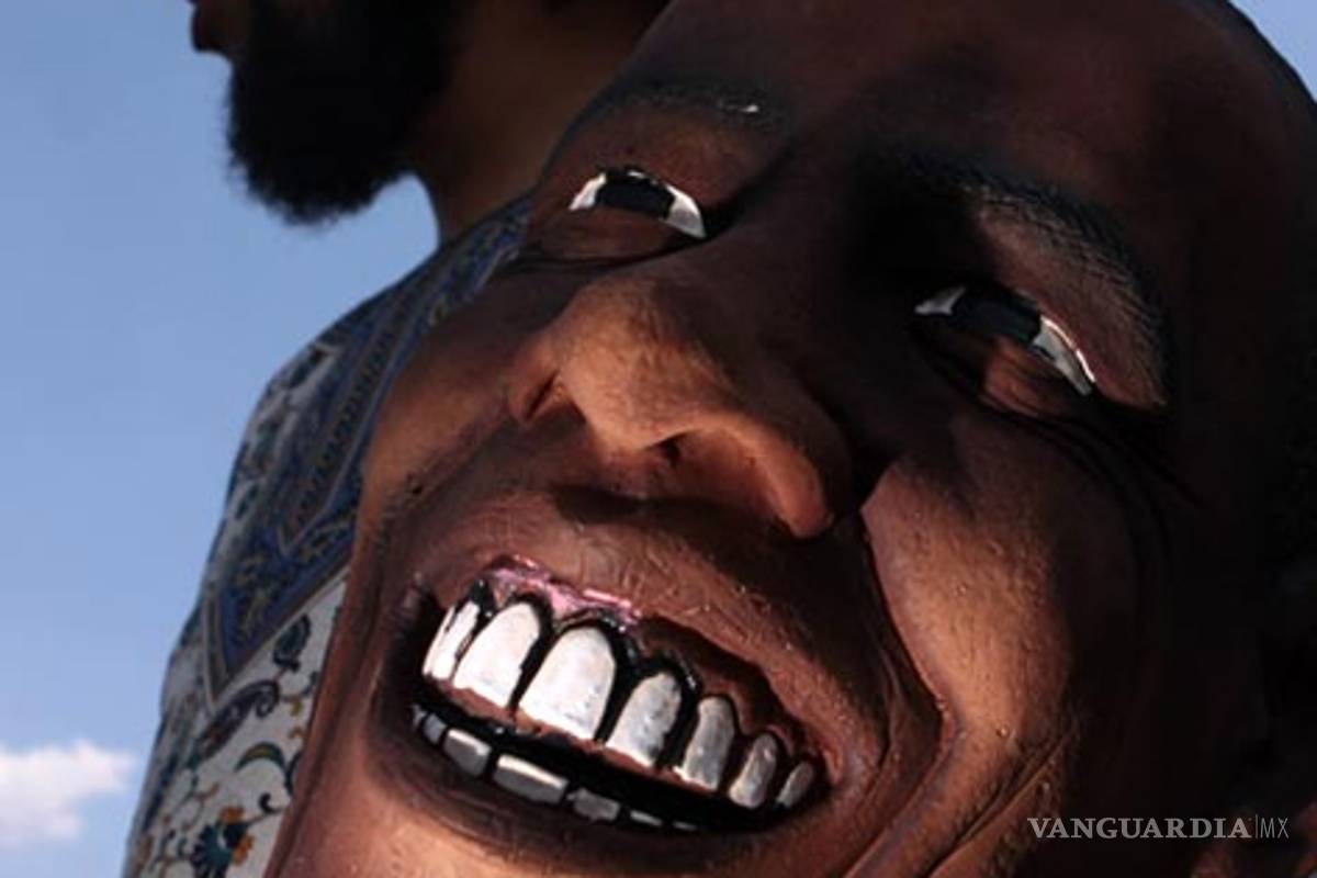 Ladrón con máscara de Obama roba bancos en Austria