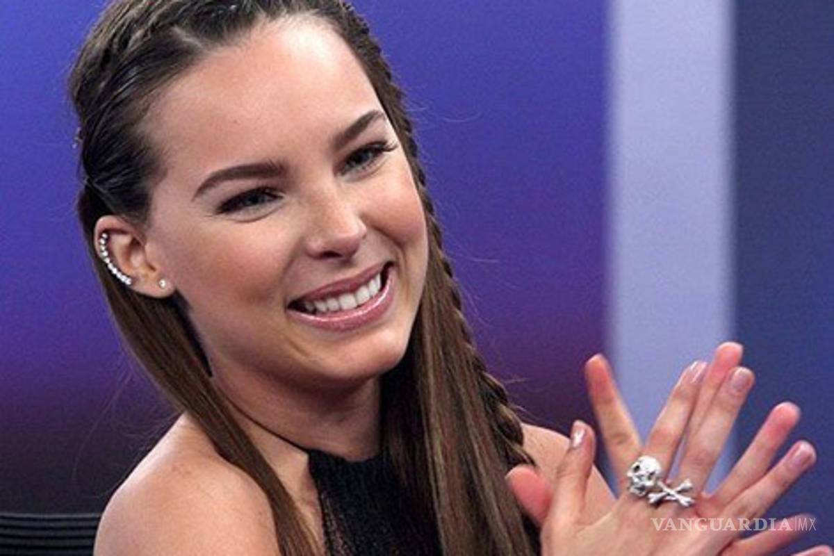 Fans de Belinda atacan a twittera por tener su nombre