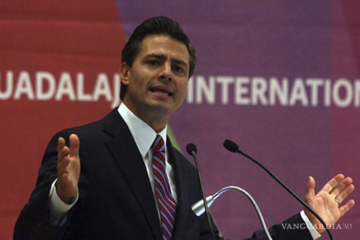 Librería Peña Nieto: Sensación en Twitter