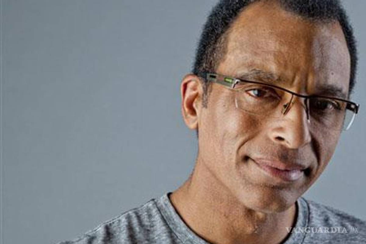 Jon Secada celebra 20 años de trayectoria