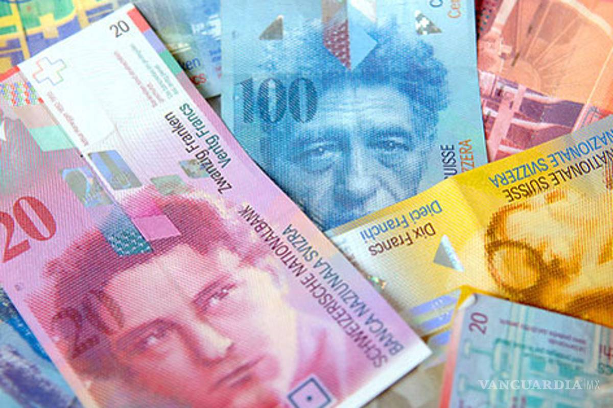 Proponen en Suiza salario mínimo de 3.300 euros para garantizar 'una vida digna'