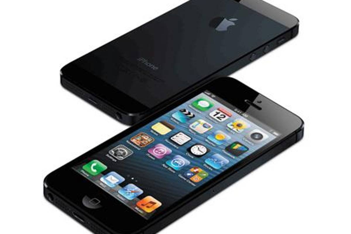 Rumoran que Apple prepara otro iPhone para febrero de 2013