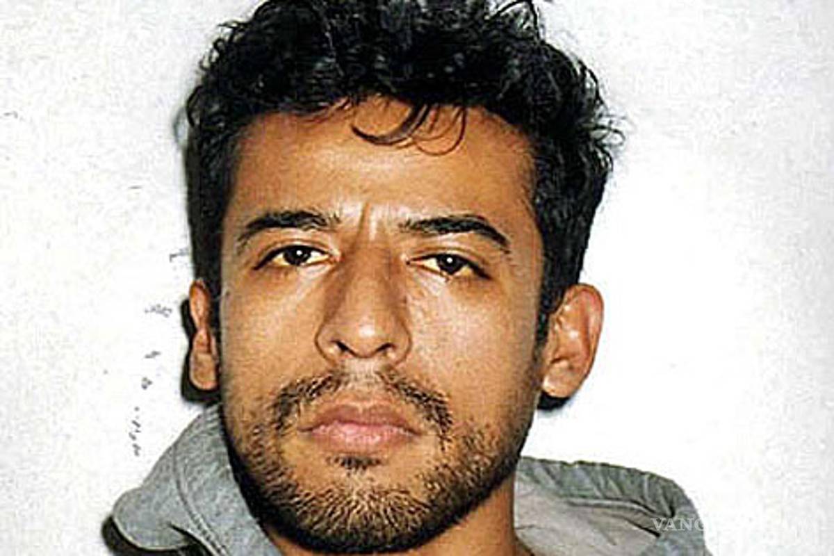 "<EM>El Coqueto</EM>, obsceno con las mujeres; cobarde para pelear"