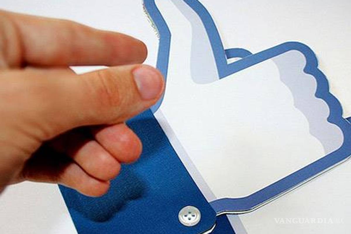 Redes sociales, recurso masculino para iniciar relaciones