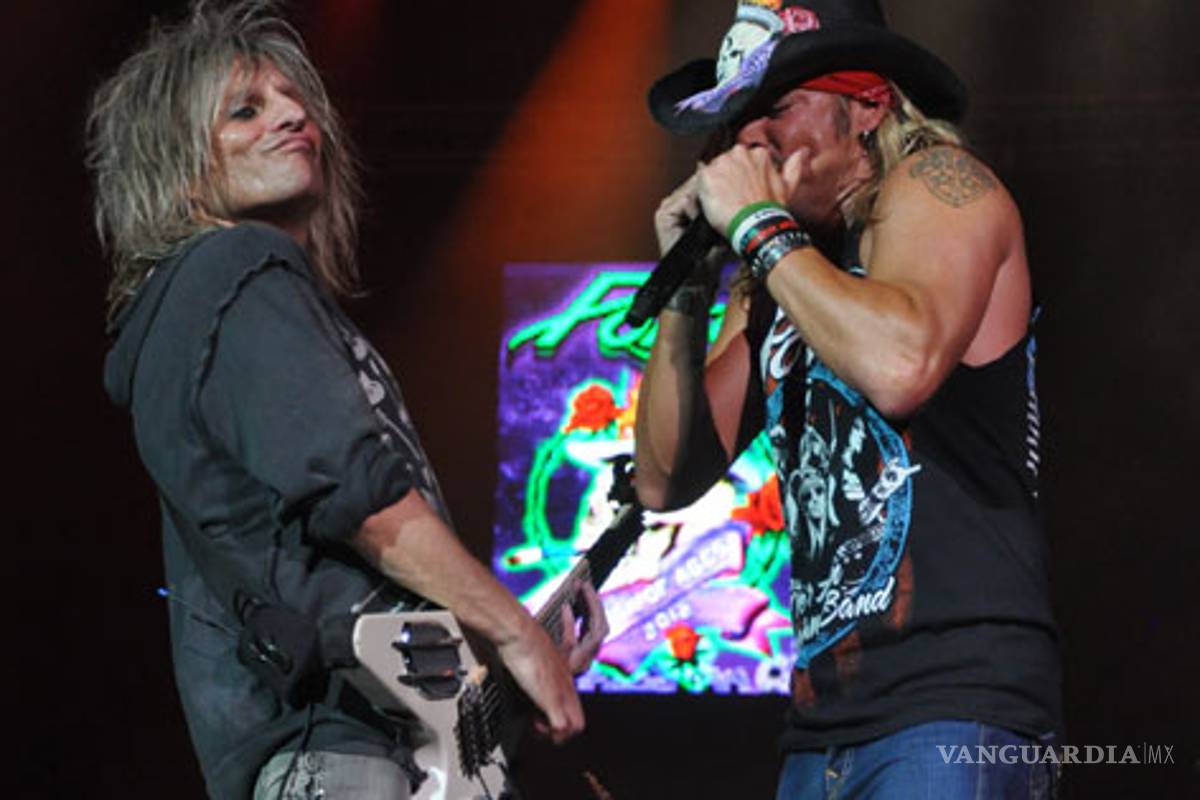 Def Leppard y Poison, dinamita pura en Monterrey