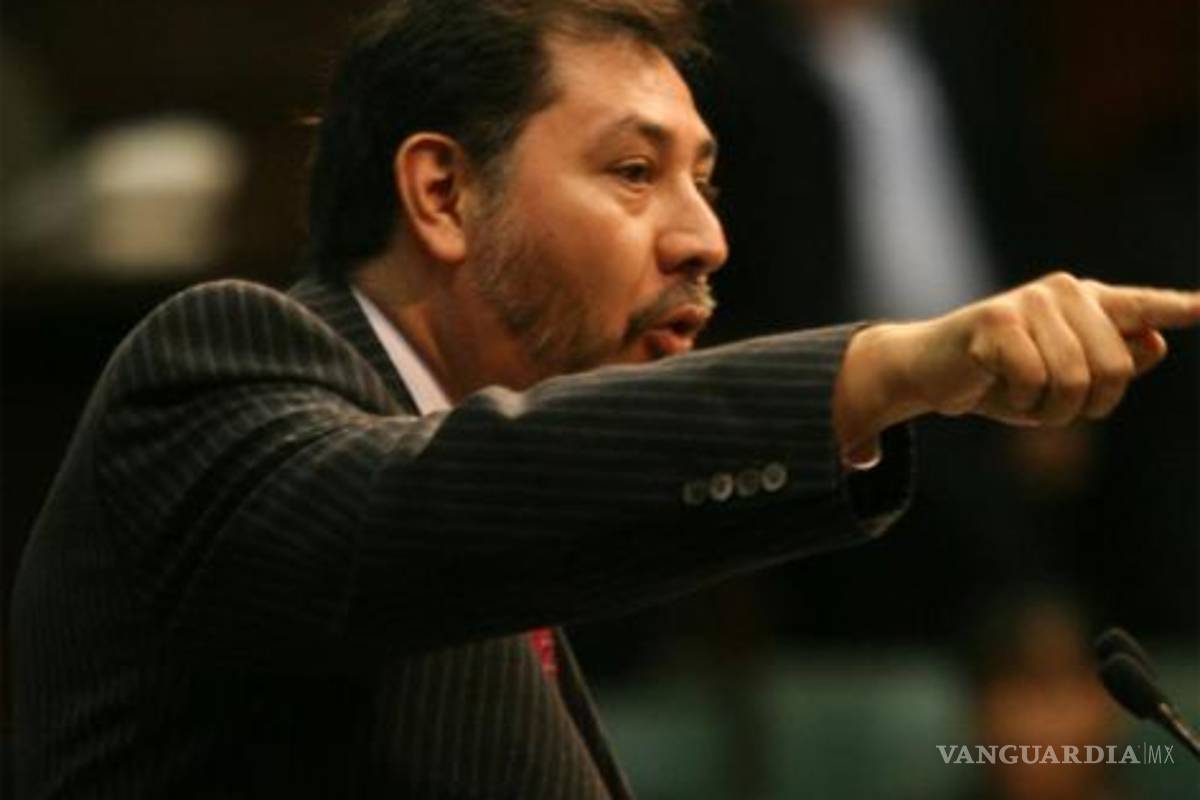 Noroña pide llamar usurpador a Calderón